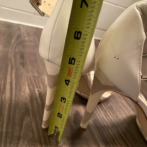 Calvin Klein Vivian heels 9.5 - Picture 5 of 8